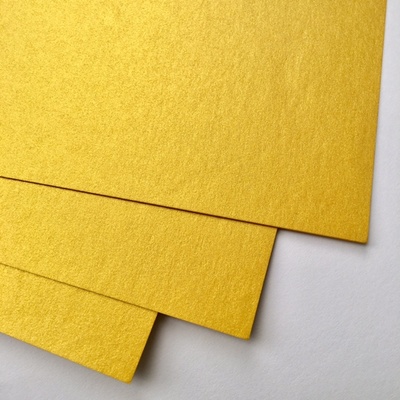 Дизайнерський картон з металізованим ефектом Stardream Stardream, 30x30, 285 г/м², 1 шт.