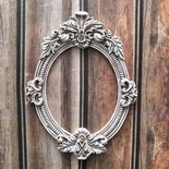 Рамка овальна гіпсова з патинуванням від E.В.A., 6.5х8.7см