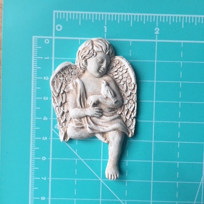 Гипсовое украшение с патинированием  от Е.В.A - Ангел с птичкой, 4,2х6,7см