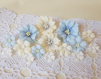 Набір квітів з тканини, жовто-блакитний, 1,5 см - 4 см, 15шт.