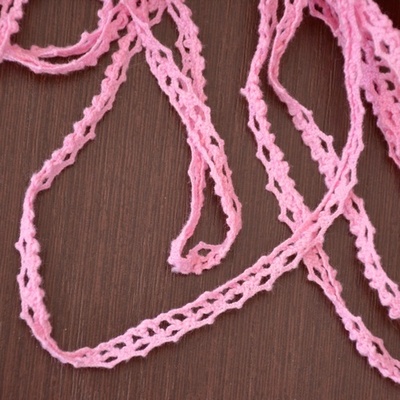 Мереживо бавовняне, в’язане, колір рожевий, ширина 1 см, довжина 90 см