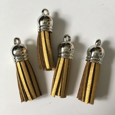 Подвеска - Кисточка из замши с серебристым наконечником, 35х10 мм, цвет золотой