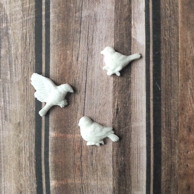 Пластикова прикраса від E.В.A - Птахи, 3 шт.