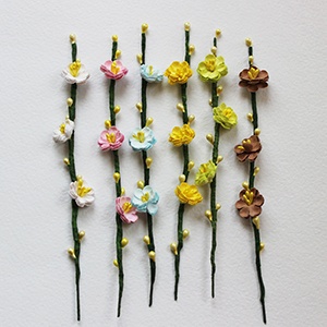 Гілочка з квіточками, 13 см, 3 колір, 8 нирок, 1 шт.