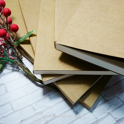 Блок для блокнота А5. Колір: молочний, форзац крафт, 80 аркушів, 90 г/