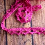 Мереживо зубчики, бавовняне, колір фуксія, ширина 12 мм, 90 см