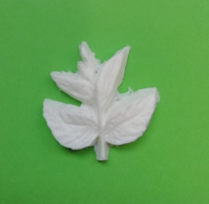 Гнучкі пластикові фігурки - Листя, 4x3.5см