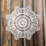 Вирубка з білого картону - Серветка ажурна №19, діаметр 10,4 см, 2