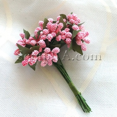 Веточки с маленькаими ягодками, цвет розовый, 1 пучок из 12 штук