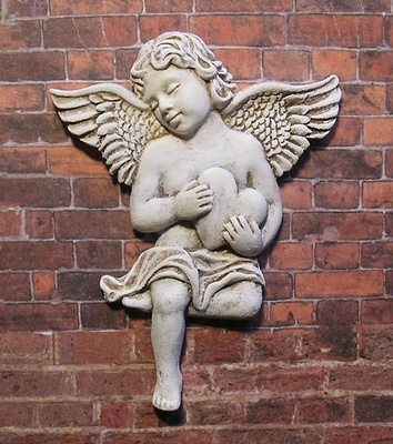 Гипсовое украшение с патинированием от Е.В.A - Ангел с сердцем, 5,3х6,9см