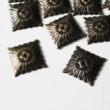 Заклепки декоративные - Квадраты, 24мм