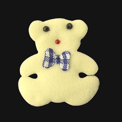 Прикраса з тканини "ведмедик", колір кремовий, розмір 4x4 см