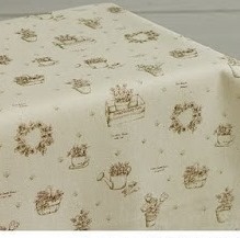 Хлопок Любимая грядка (рисуночки до 3 см) (Корея)- небеленый фон, зеленоватые тени, 45х55см