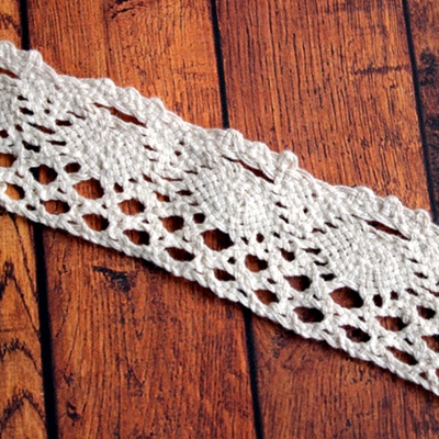 Кружчий 2, бавовняне, колір бежевий, ширина 35 мм, 90 см