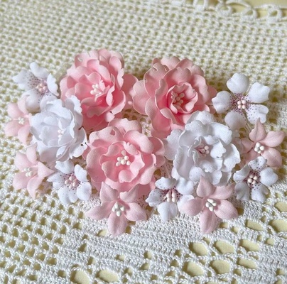 Набір квітів з тканини(15 шт.,  2,5 см - 4 см), рожево-білий