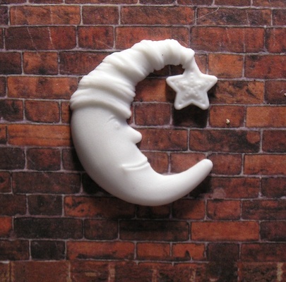 Пластиковое украшение "Месяц" от Е.В.A, 38х38мм