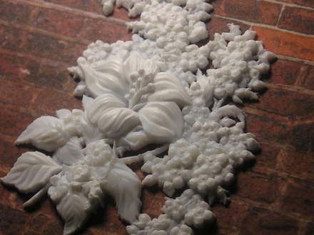 Пластиковое украшение "букет" от Е.В.А. 5,5x4,1 см