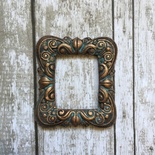 Рамочка гіпсова з мідним патинуванням від E.В.A., 4,2x4,7см