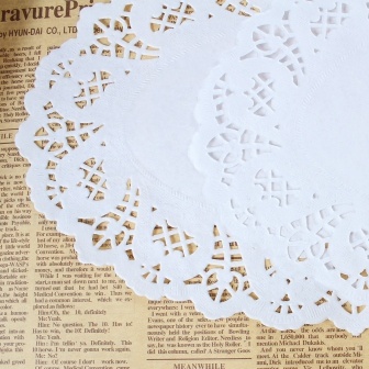 Салфетка бумажная овальная с ажурным узором, 32смх21см, 10шт.