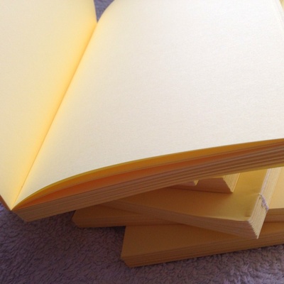 Блок для блокнота А5. Цвет: светло-желтый