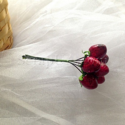 Земляника, цвет-бордово-розовый, пучок из 6 штук