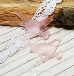 Птица на ветке, прозрачная смола от Евгения Курдибановская ТМ, розовая