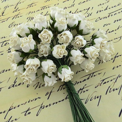 Буточники троянди, колір слонова кістка, 8 - 10мм, 5шт.