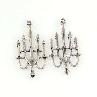 Металлическое украшение "Канделябр", 52х28 мм, 1 шт.