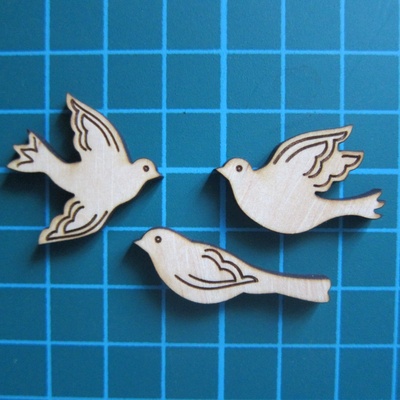 Деревʼяна вирубка від Вензелик - Набір пташок, розмір: 60*45 мм