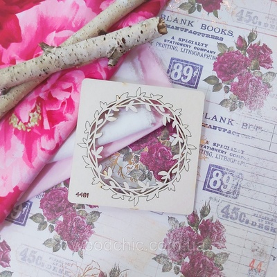 Чипборд Вінок з гілок від WOODchic, 9x9см