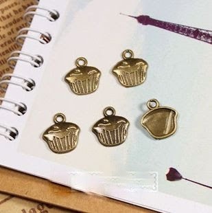 Металлическое украшение "Мини маффин", 13х12 мм, 1 шт.
