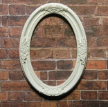 Гіпсова овальна міні-рамочка від E.В.A., 5x3.6 см