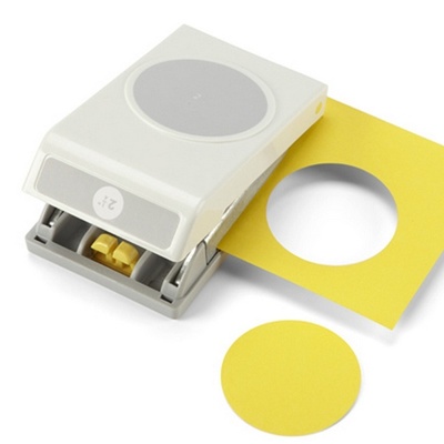 Фигурный дырокол EK Tools 2 1/4Inch Circle Large Punch - Круг, диаметр 5.7 см