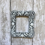 Рамочка гипсовая с серым патинированием от Е.В.A, 4,2х4,7см