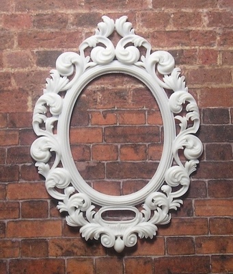 Рамочка овальная от Е.В.A, 6х8см