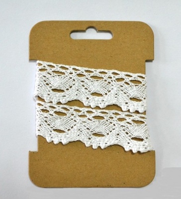 Кружа стрічка бавовняна від ScrapBerryʼs, біла. Розміри: 3 см 2м.