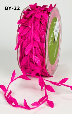 Лента LEAVES, цвет FUCHSIA, 90см  (дина листика 12 мм)