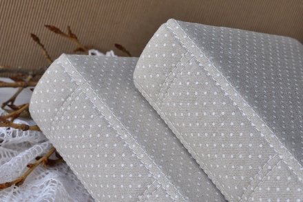 Альбом от Светланы Ковтун в классическом переплете с тканевым покрытием, лен горошек, 20х20 см, 5 разворотов, расст. 7 мм