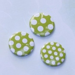 Скрап-значки (фішки). Зелені горошки (лайм) №2, 3 шт