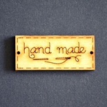 Деревʼяна фігурка WOOD-096 - Hand Made з голкою, 1 штука