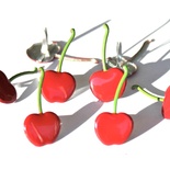 Набор брадсов Eyelet Outlet - Cherry Brads, 12 штук