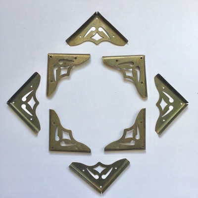 Набор накладных металлических уголков, цвет старая латунь, 41х5,5мм, 4 шт.