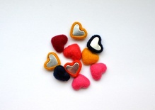 Ґудзики з фетру "Серце" 18м мікс 10 шт.