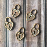 Замочек под античное золото от Е.В.A, 1 шт.