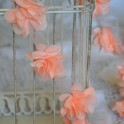 Стрічка з квітами із шифону, колір персиковий, 6 цвіт