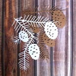 Набор высечек из белого и крафт-картона - Сосновая веточка с шишками, 2 шт.