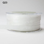 Стрічка з вишитим квітковим візерунком, ширина 9,5мм, колір білий, 90см