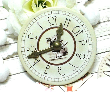 Высечки из чипборда от ТМ ЕK - Часики, коллекция Алиса, 5 шт., 002206