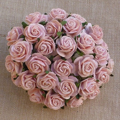 Відкриті троянди, рожевий колір, діаметр - 10мм, 10 шт.