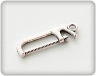 Набір металевих підвісок від ScrapBerryʼs - Ножовка, 6x28мм, 10 шт.